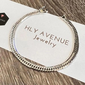 Customize Jewelry Manufacturer of  18k White Gold Japan Gold 8 Triple Cut Kihei Bracelet