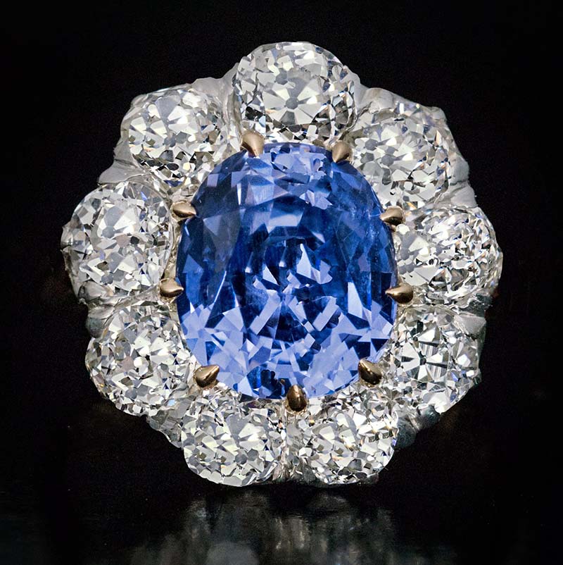 0oferecendo serviço de joias personalizadas com anel de diamante de safira russa