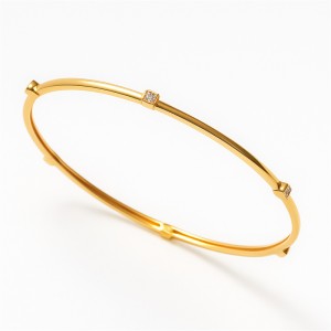 Custom sterling silver bangle with premium standard over 23 years