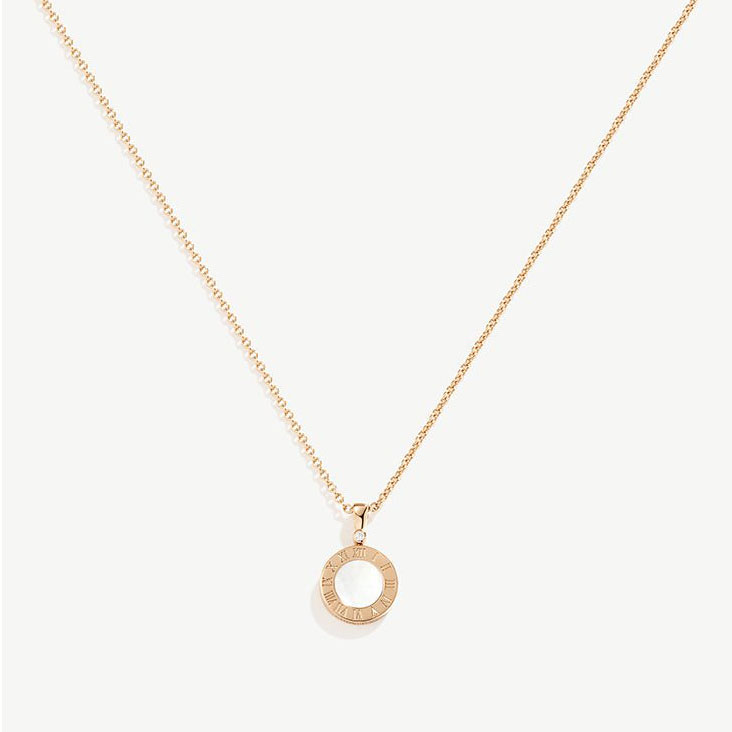 Mastering the Outsourced Manufacturing of Roman Numeral Vermeil Gold Pendants at JINGYING