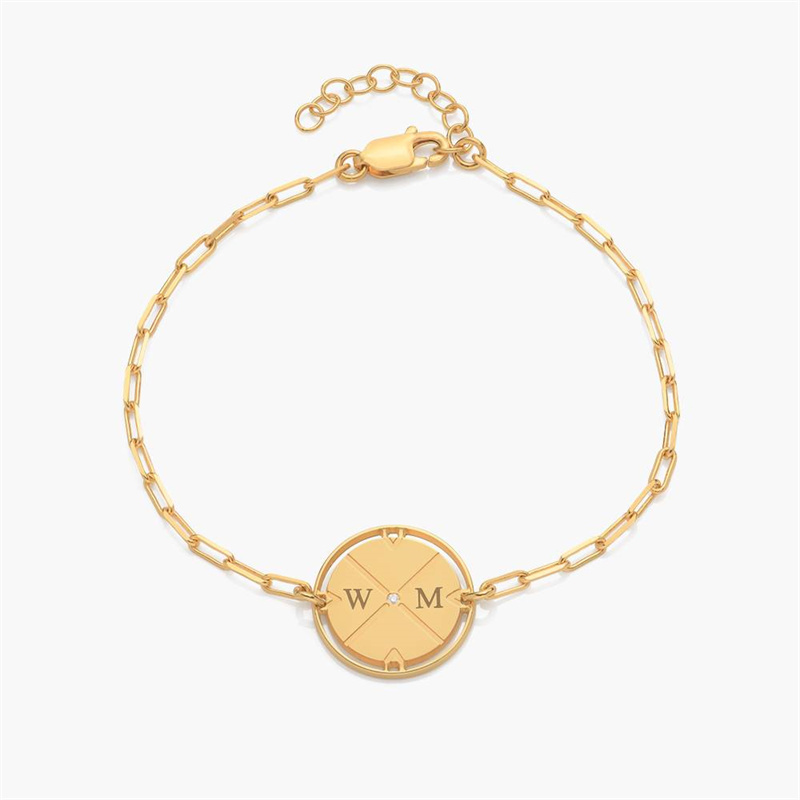 Custom Fashion Jewelry Production Engraved Compass Bracelet in Gold Plated