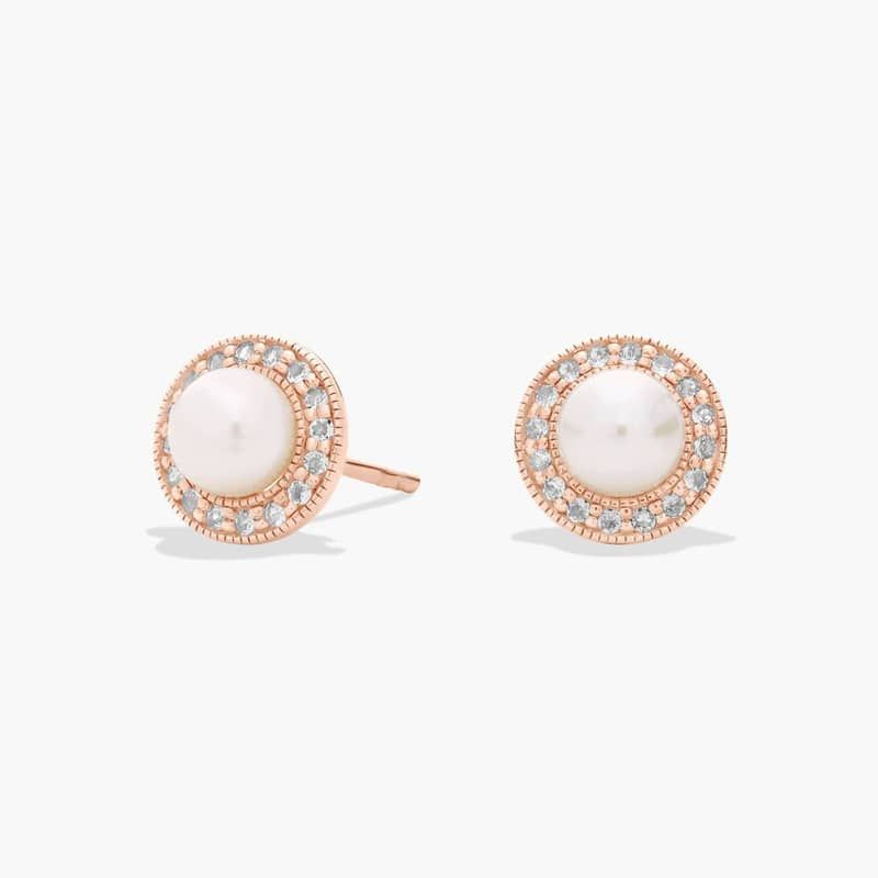 The Complete Production Process of Rose Gold Pearl Earrings