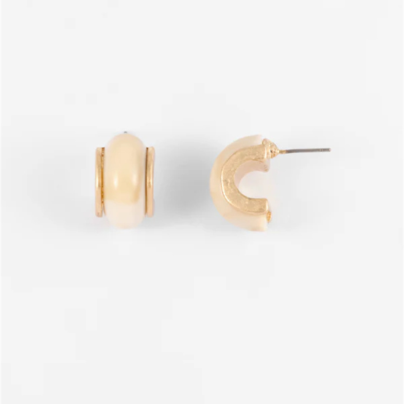 Spain client custom rose gold earrings at JINGYING