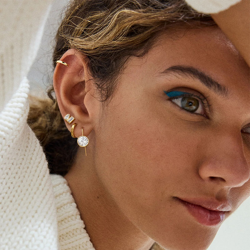 125560_136636_m_1_1600x