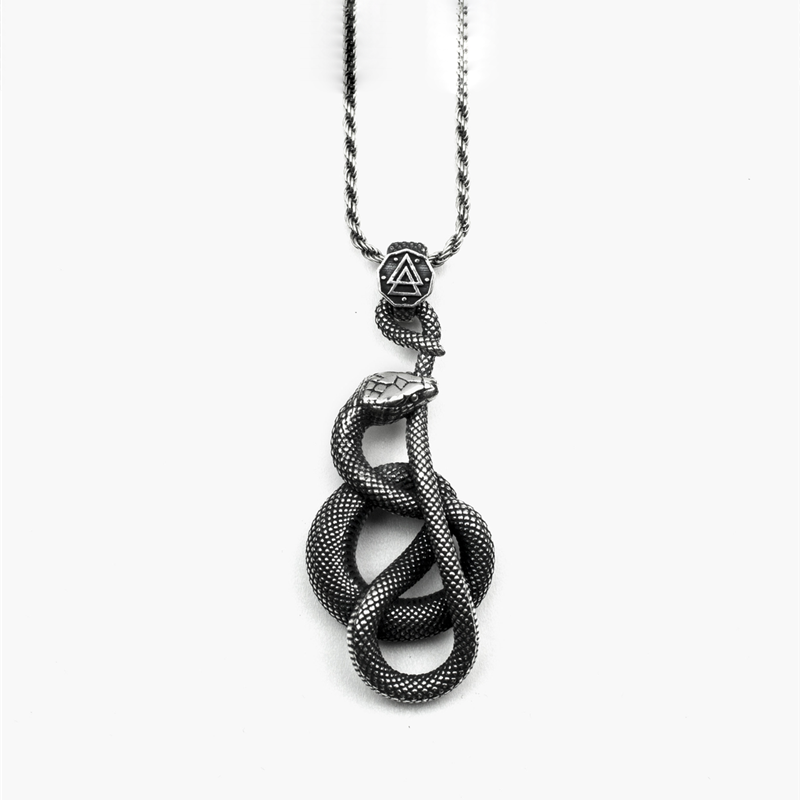 20 ans d'expérience dans la fabrication de bijoux OEM pour hommes, collier ouroboros en argent 925, vente en gros