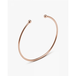 Ein kleines Piercing-Armband aus Gold-Vermeil-Perlenschmuck mit individuell gestalteten Kugeln aus Roségold