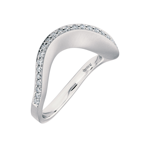 Fabricante de anillos de plata con circonita cúbica, haga su colección de joyas de diseño personalizado