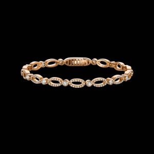 La cadena de pulsera de oro rosa con circonita cúbica de diseño personalizado es perfecta