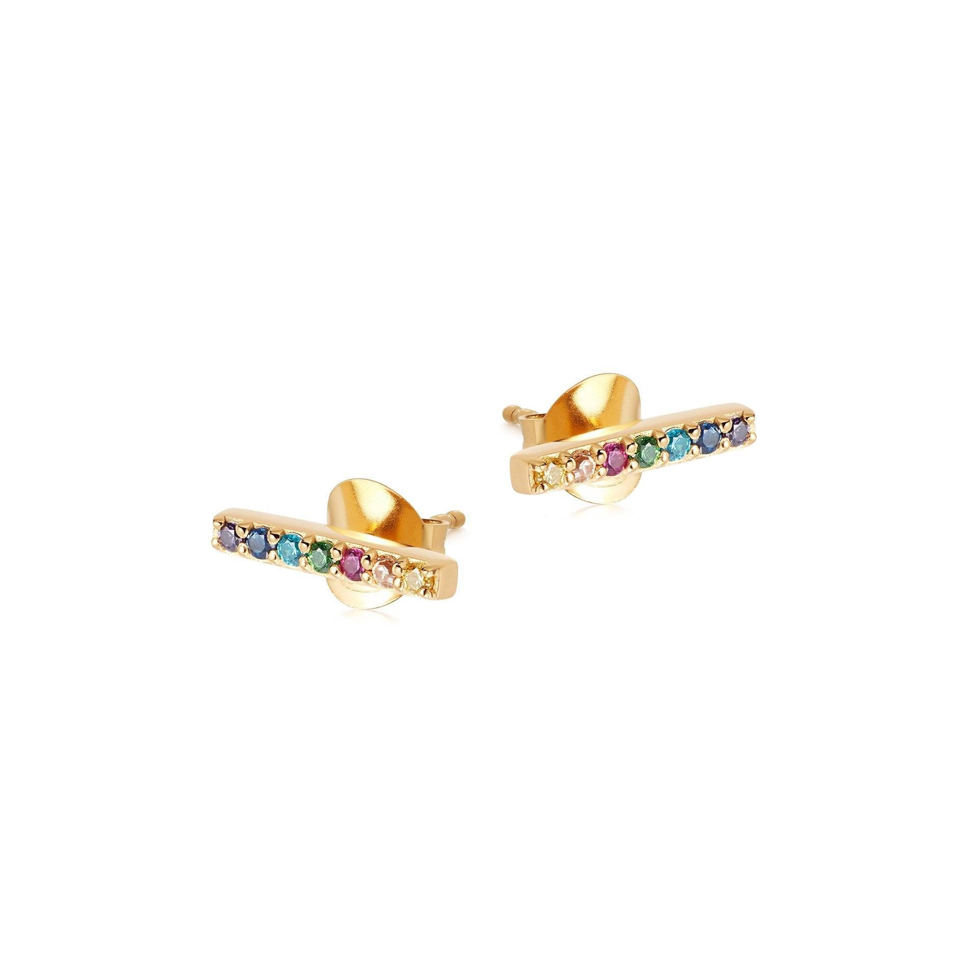 Clous d'oreilles sur mesure en gros avec pierres pavées arc-en-ciel serties de bijoux OEM / ODM en or vermeil 18 carats fournisseur d'argent 925