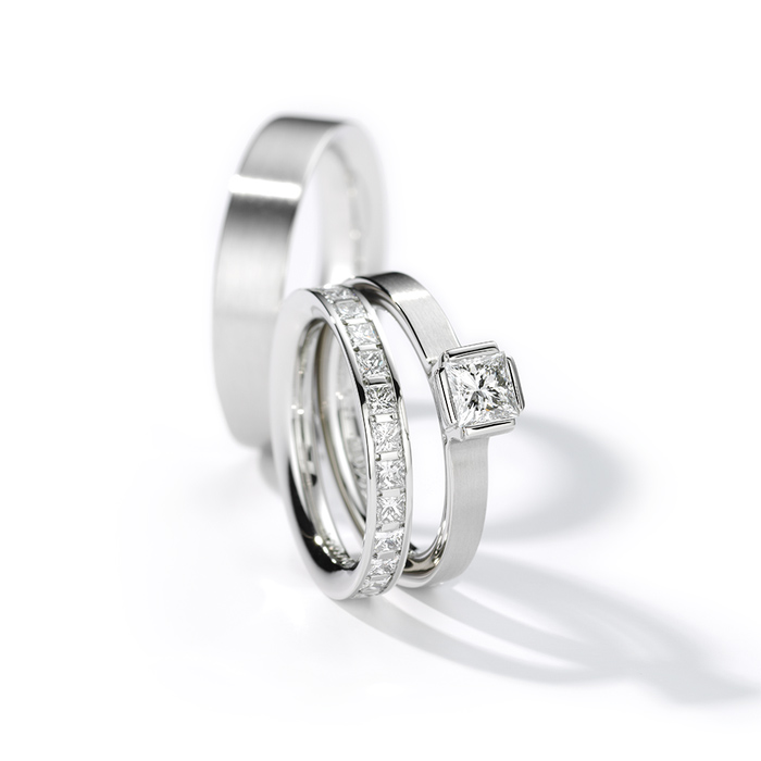 Grossistanpassad ringpresent för OEM/ODM-smycken Her, 925 Sterling Silver, 5A Cubic Zirconia