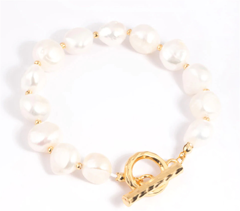 Brugerdefinerede engros leverandører af 14k guldsmykker Gold Plated Freshwater Pearl Molten Fob Armbånd