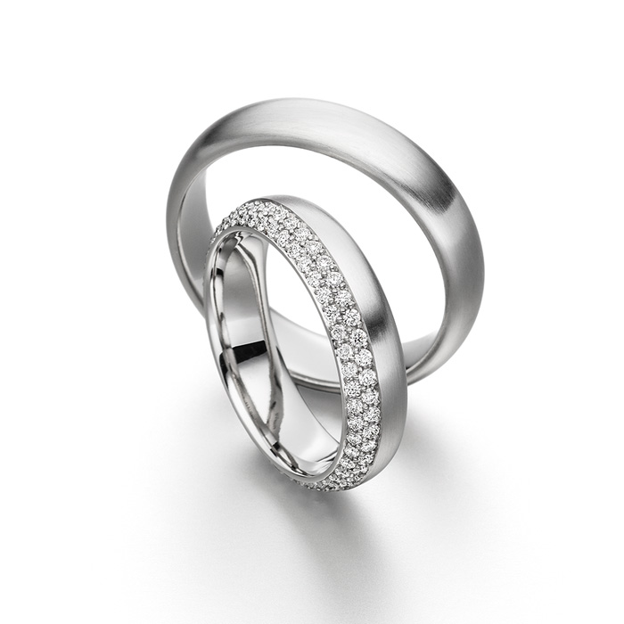Velkoobchod Vlastní velkoobchodní OEM / ODM šperky prsten v mincovním stříbře kubické zirkony šperky továrny