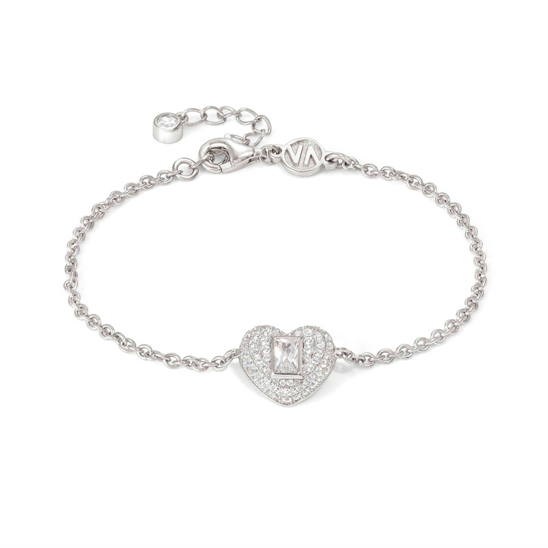 Customize Your silver bracelet Jewelry With the Design of Your Choice