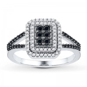 La bague personnalisée en gros est fabriquée dans des bijoux brillants OEM/ODM, bijoux en argent sterling, grossiste OEM ODM