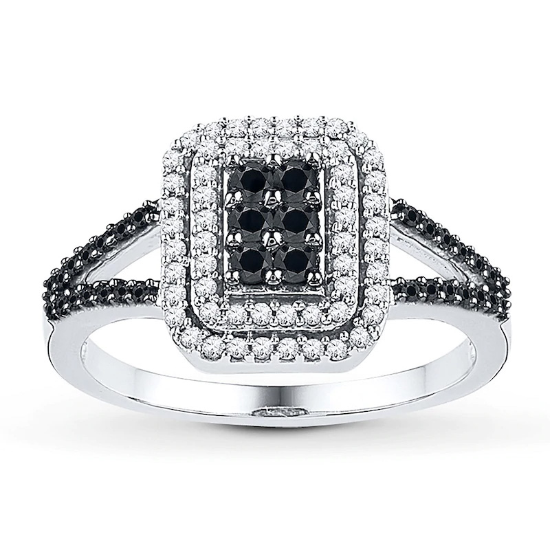 La bague personnalisée est fabriquée en argent sterling brillant, grossiste OEM ODM