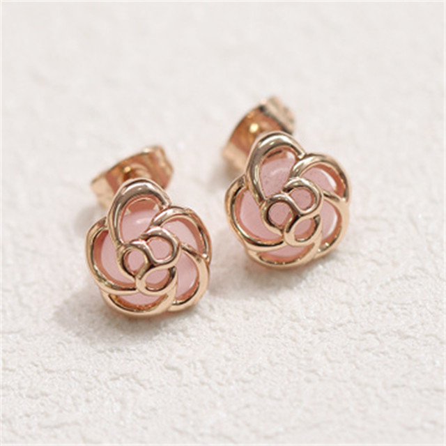 Custom Engros Pink Opal Stud øreringe |925 Sølvsmykker Fremstilling |Fremstilling af 18K roseguld plantede øreringe