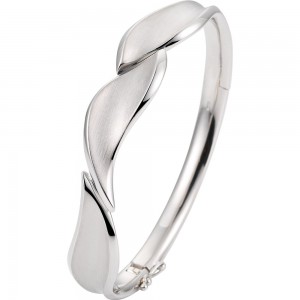 Kişiye özel gümüş yüzüğün kalitesinden çok etkilendim