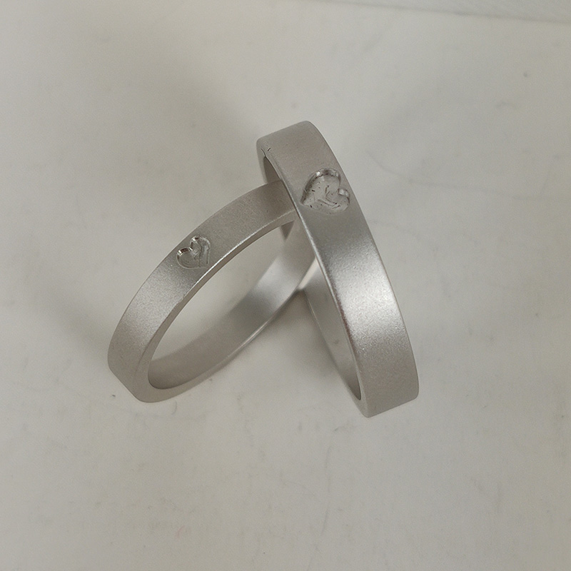 Bandes personnalisées en forme de coeur de mariage en gros |argent sterling |fournisseur