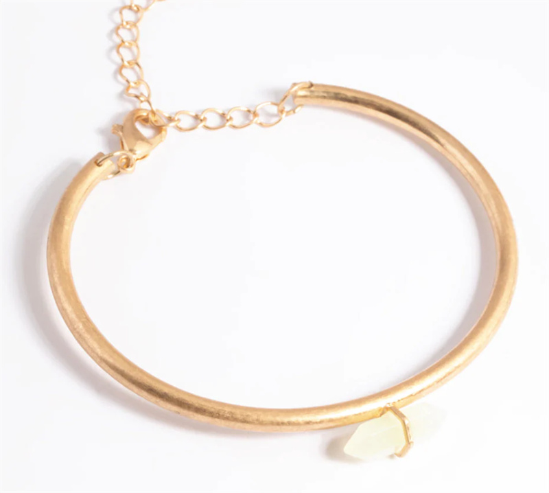 Jewelry custom wholesaler Worn Gold Green Shard Cuff Bracelet