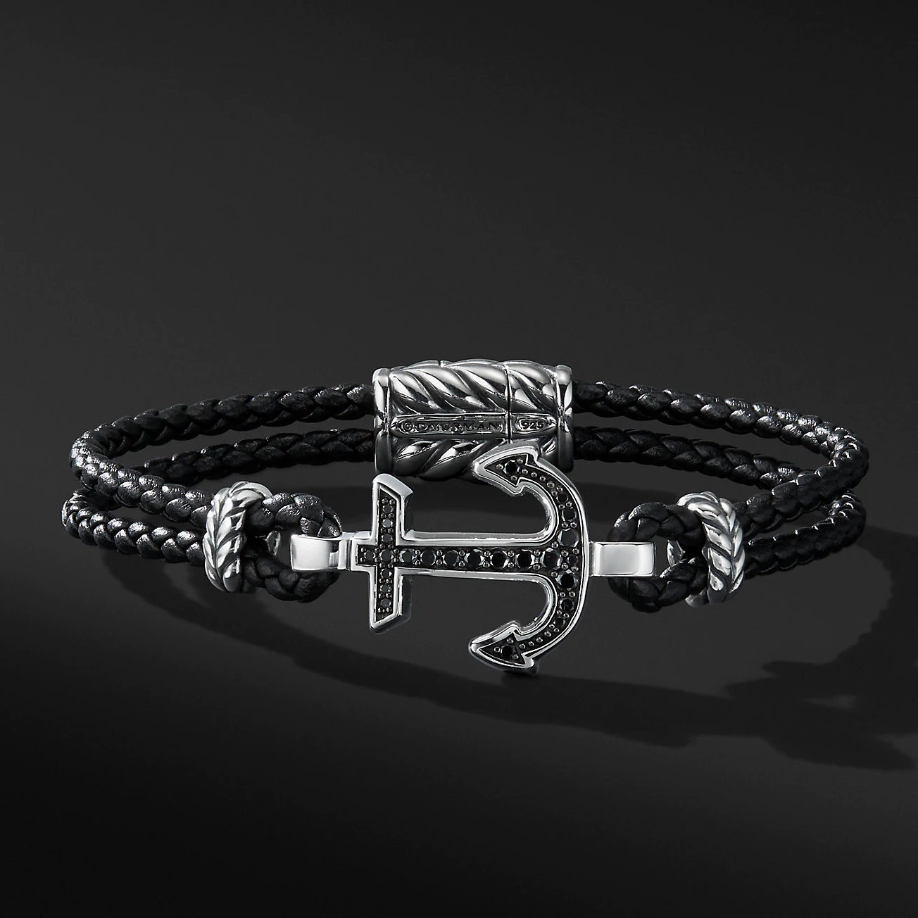 Bracciale in argento sterling da uomo OEM / ODM all'ingrosso di gioielli OEM in pelle nera con design personalizzato personalizzato