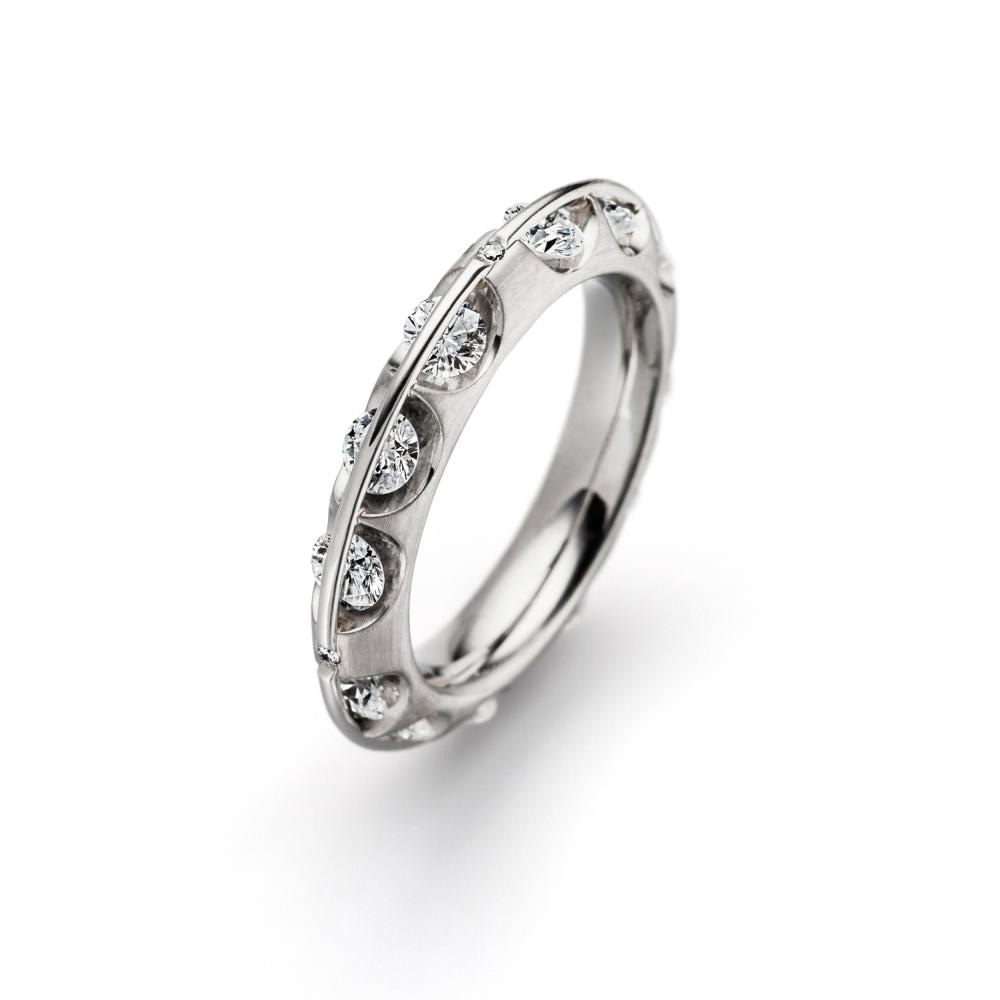 OEM wholesale CZ sterling silver ring and provided customized services