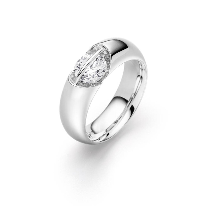 Personalised custom made your own CZ ring from ODM jewelry factory