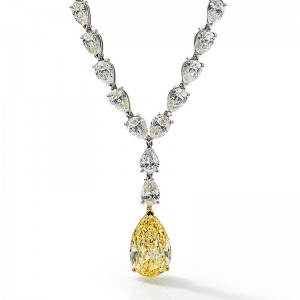 Specializzato nella realizzazione di gioielli personalizzati con collane in argento secondo le vostre esigenze