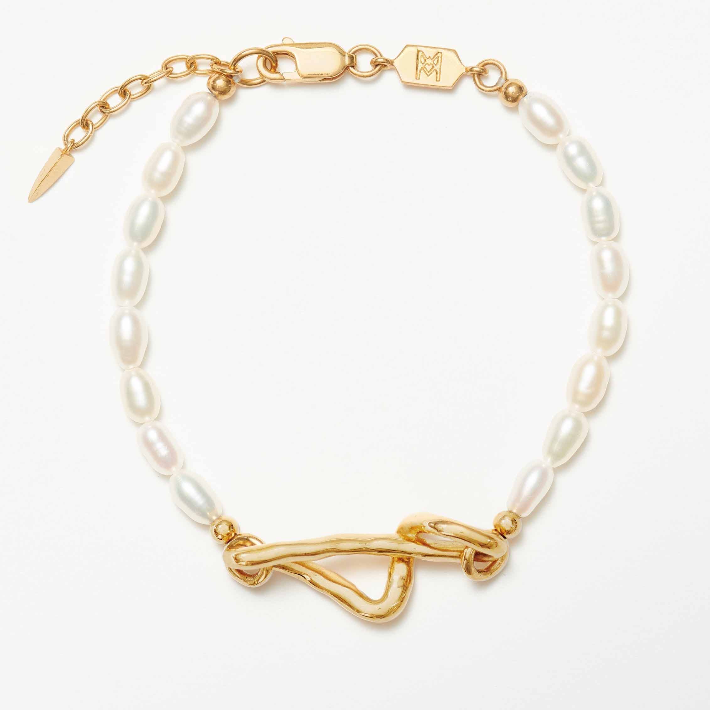 Top custom jewellery pearl bracelet in 18k gold plated manufacturer in China