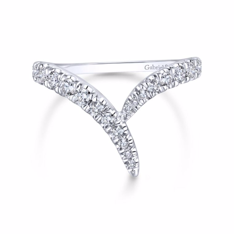 Placcatura in oro bianco di gioielli OEM / ODM in fornitore di design personalizzato di gioielli con anelli in argento