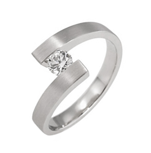 Bague en zircone cubique pour femmes, vente en gros personnalisée, fabricant en argent sterling