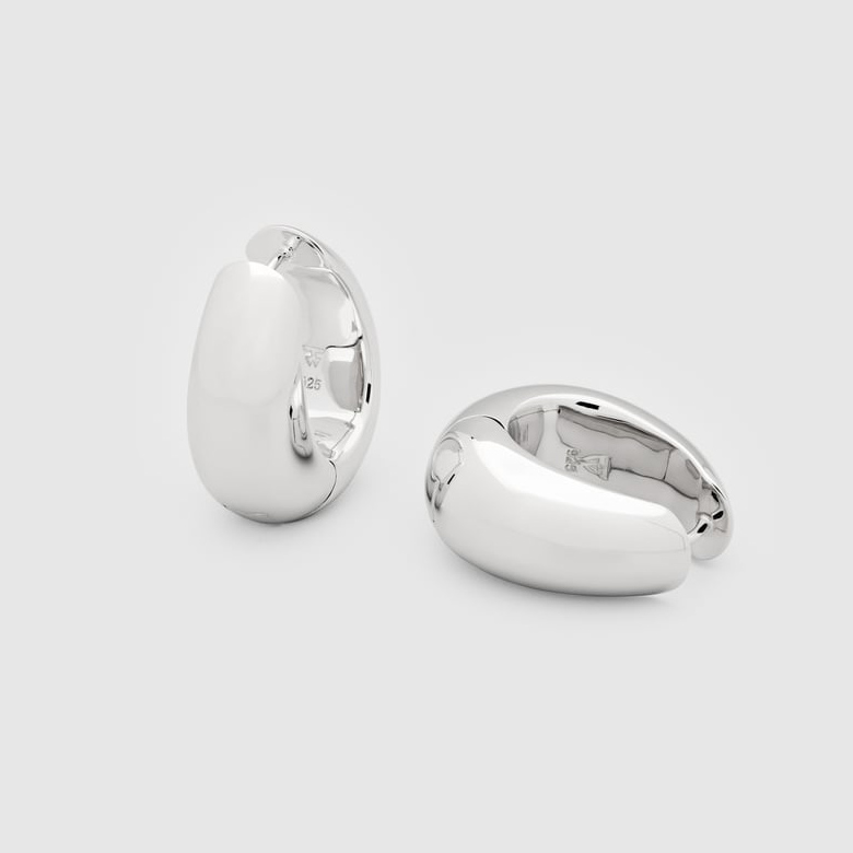 Les bijoux de boucles d'oreilles en rhodium personnalisés peuvent être fabriqués en argent sterling 925 ou en cuivre.