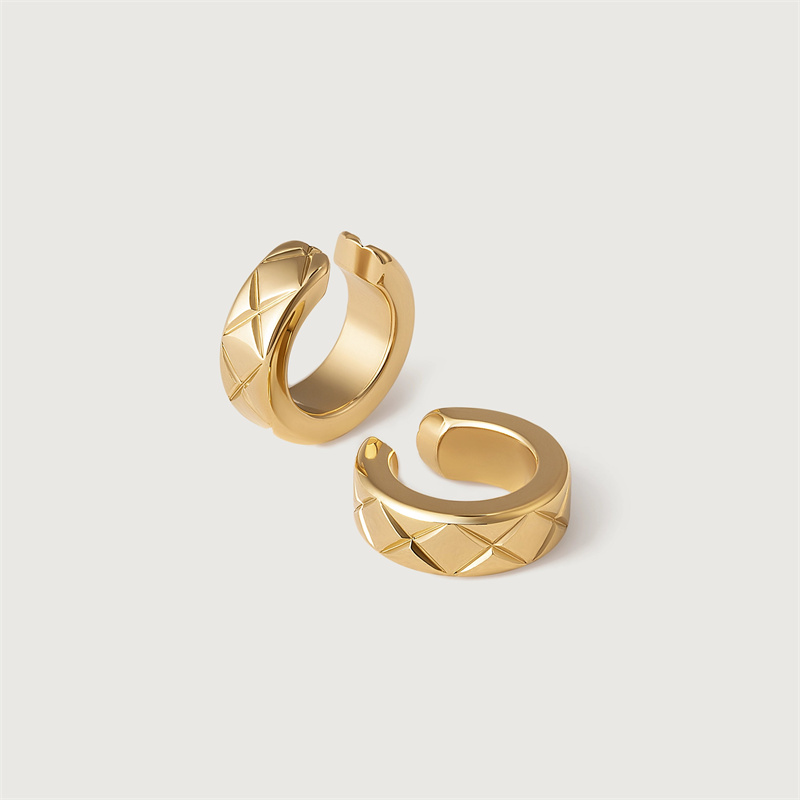 Custom Jewelry Manufacturers in China | OEM Sterling Silver Grid Pattern Hoops Earrings