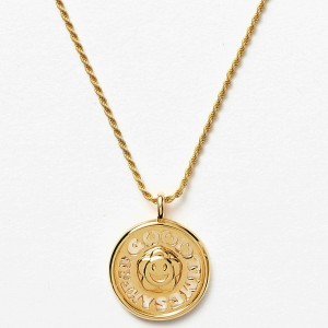 Collares con colgante de medallón de sol chapado en oro de 18 quilates sobre plata de ley o cobre según su diseño